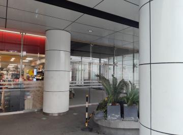 Local comercial , Lima · Local Comercial Primer Piso Puerta Av Manuel Olguin Frente Ingreso Jockey
