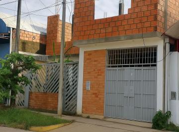 Casa de 8 habitaciones, Tambopata · Vendo Amplia Casa Puerto Maldonado