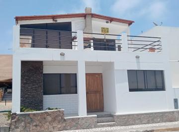 Casa de playa de 4 habitaciones, Cañete · Vendo Casa Dos Pisos 160 M/2 Linda Playa Puerto Fiel Km 119 Panamericana Sur