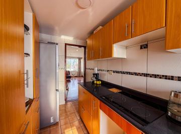COCINA CERRADA · Departamento en Venta en Zona Residencial de San Isidro – La Perricholi