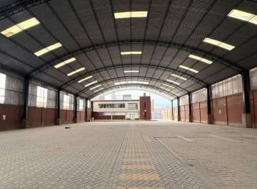 Nave industrial de 10 habitaciones, Arequipa · Almacén Industrial de 2,018 m² en La Variante de Uchumayo