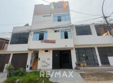 Casa · 280m² · 6 Dormitorios · Se Vende Casa Tres Pisos Mas Azotea Semi Construída Para Piso 4