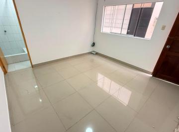 Habitación de 1 habitación, Lima · Alquiler de Habitacion Independiente Alt Cdra 1o Ramon Castilla - Surco