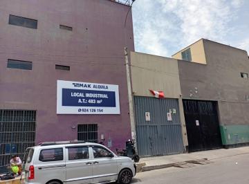 Nave industrial , Lima · ¡Excelente Local en Una Magnífica Ubicación en La Urbanización Los Sauces!