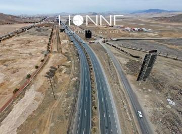 Casa · 18000m² · Terreno Industrial - Chilca