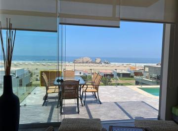 Casa · 280ha · 4 Dormitorios · 10 Estacionamientos · Venta de Casa de Playa Las Palmeras Vicky 9.4.5.8.8.8.9.8.2