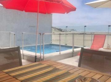 Casa de playa · 262m² · 5 Dormitorios · 6 Estacionamientos · Se Vende o Alquila Casa en Punta Corrientes - Km. 122 Al Sur