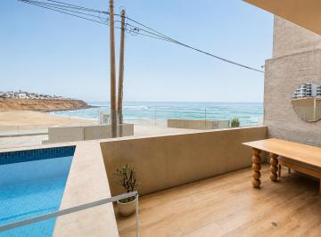 Departamento de 3 habitaciones, Lima · Departamento con Vista Al Mar y Piscina en Señoritas – Punta Hermosa