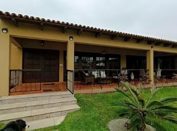 Casa de campo de 4 habitaciones, Lima · Se Vende Hermosa Casa de Campo Ubicada en Pachacamac Urb San Fernando