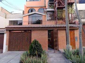 Departamento de 3 habitaciones, Lima · Acogedor Dúplex con Vista Al Parque en La Molina – Urbanización La Capilla