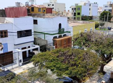 Casa · 685ha · 6 Dormitorios · 1 Estacionamiento · Casa en Venta Ideal Para Constructoras E Inversionistas