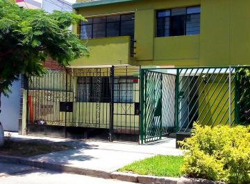 Oficina comercial de 4 habitaciones, Lima · Alquiler Oficina Almacen
