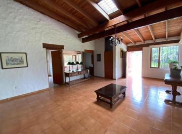 Terreno / Lote · 315ha · 3 Dormitorios · 2 Estacionamientos · Venta Casa de Campo Pachacámac