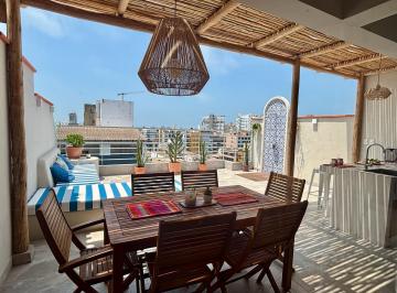 Departamento · 174m² · 4 Dormitorios · 1 Estacionamiento · Penthouse Dúplex 175 m² Calle Manco Capac Miraflores