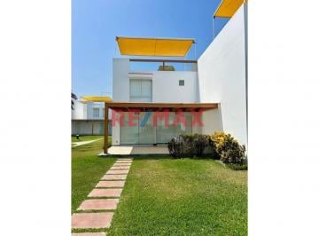 Casa · 180m² · 4 Dormitorios · 2 Estacionamientos · Venta de Hermosa Casa de Playa en Condominio Asia del Sur