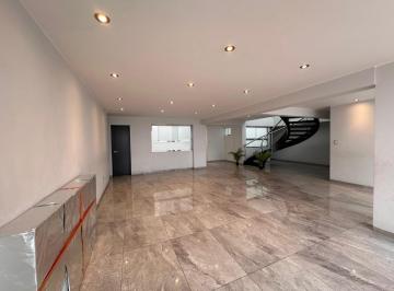 Departamento · 515m² · 6 Dormitorios · 4 Estacionamientos · Duplex de Lujo en Monterrico con Espectacular Vista a Valle Hermoso Surco