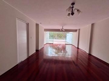 Departamento de 3 habitaciones, Lima · Excelente Dpto - Vista a Parque