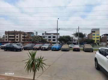 Local comercial · 135m² · 3 Estacionamientos · Local - Los Olivos