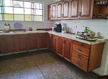 Casa de 6 habitaciones, Lima · San Miguel Ocasion Venta de Casa Ideal Proyecto Inmobiliario