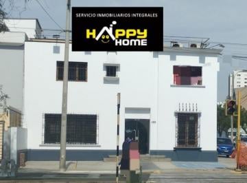 Local comercial de 6 habitaciones, Lima · Inmejorable Ubicacion! J. a
