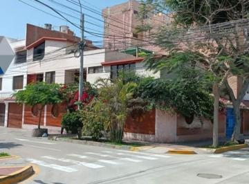 Casa de 5 habitaciones, Lima · San Miguel, Casa Esquina 204 m² Paralela Av Universitaria