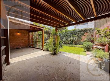 Casa · 219m² · 4 Dormitorios · 1 Estacionamiento · Casa en Venta en Condominio - La Molina
