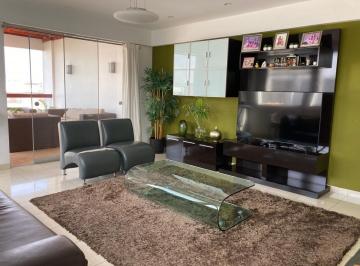 Departamento de 4 habitaciones, Lima · Se Vende Duplex con Terraza