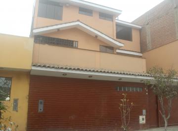 Casa de 6 habitaciones, Lima · Venta de Casa en Urb. Santa Isabel Carabayllo S/