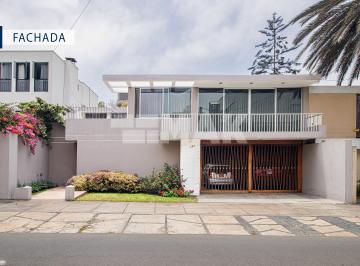 Casa de 4 habitaciones, Lima · Venta de Casa con Salida Al Parque en Miraflores