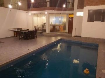 Casa · 194m² · 6 Dormitorios · Vive El Verano con Estilo en La Planicie – Punta Hermosa