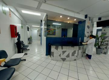 Oficina comercial · 40m² · Consultorio/oficina en Alquiler Dentro de Clinica Privada