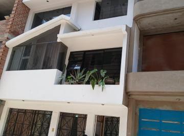 Casa de 6 habitaciones, Lima · ¡Oportunidad Única de Inversión o Vivienda Familiar en San Juan de Lurigancho!