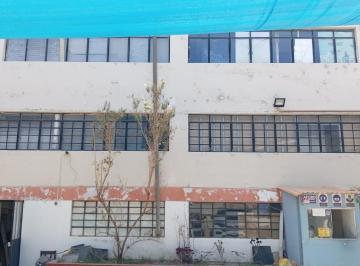 Local comercial · 892m² · 1 Estacionamiento · Venta de Local de 892 m² en Cercado de Arequipa