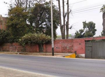 Terreno / Lote de 2 habitaciones, Lima · ¡Terreno en Zarate! ¡Gran Oportunidad!