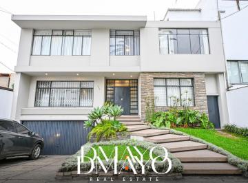 Casa · 450ha · 4 Dormitorios · 3 Estacionamientos · Se Vende Casa en Paul Harris, San Isidro