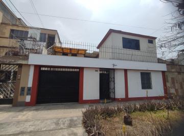Terreno / Lote , Lima · Se Vende Casa Como Terreno en La Molina