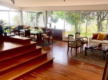 Casa · 470m² · 5 Dormitorios · 6 Estacionamientos · Venta Casa en La Urb. Rinconada Alta - La Molina