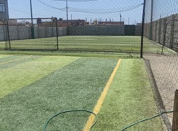 Terreno / Lote , Huaura · Terreno en Venta Huacho - Amplio, con Casa y Canchas Deportivas