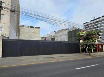 Terreno / Lote , Lima · Alquiler de Terreno/ Lote/ Local Asfaltado en Surco