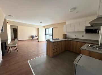 Departamento · 110m² · 5 Dormitorios · 1 Estacionamiento · Venta Departamento de Estreno Cerca de La Av Benavides - Surco