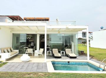 Casa de playa de 5 habitaciones, Cañete · Casa de Playa en Primera Fila con Terraza, Jacuzzi y Piscina Privadas en Condominio Panorama Km.107