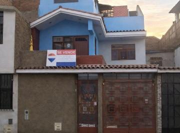 Casa de 7 habitaciones, Lima · "Casa en Venta en Los Olivos - Villa Sol, Zona Bonita y Tranquila"