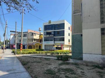 Departamento · 81m² · 2 Dormitorios · Vendo Departamento 2pso Av America Urb. Los Pinos C/ovalo Larco y Papal Trujillo