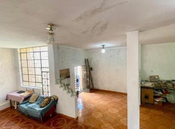 Casa · 105m² · 2 Dormitorios · Vendo Casa de Ocasion en Quinta de Av Peru - Trujillo