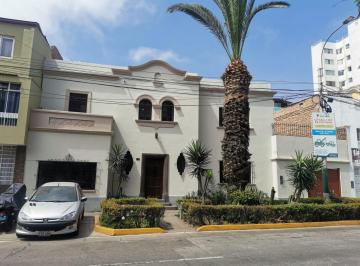 Casa de 4 habitaciones, Lima · Hermosa Casa en Venta en Jesús María