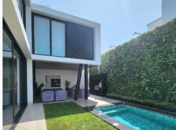 Casa en Venta de 4 habitaciones La Molina · Moderna y Exclusiva Casa Independiente Rinconada del Lago