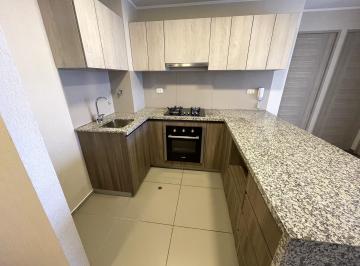Oficina comercial de 2 habitaciones, Lima · Alquilo Oficina con Vista Interior Abierta en Lince