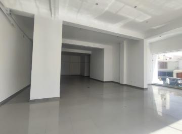 Local comercial · 250m² · Local en Cayma