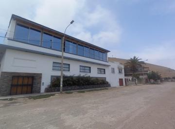 Casa de 5 habitaciones, Cañete · Vendo Espaciosa y Acogedora Casa de Dos Pisos Frente a La Laguna de Las Salinas