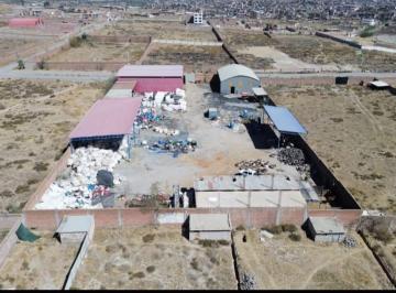 Terreno / Lote , Arequipa · Se Vende Local Industrial en Umapalca - Sabandia